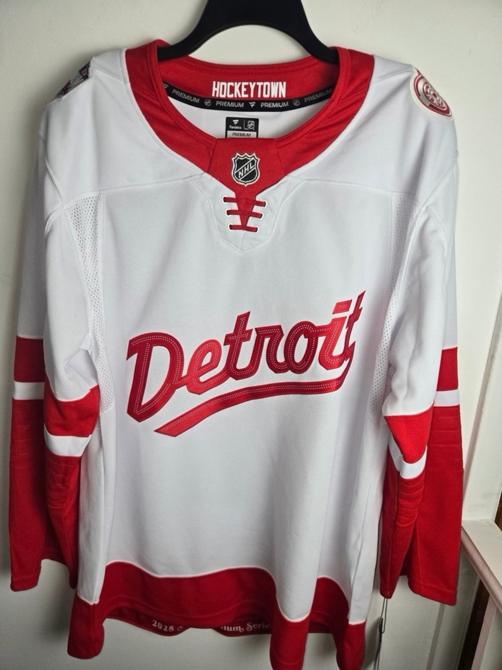 Detroit Red Wings Fanatics 2025 Stadium Series Premium Away Jersey Mens 54 (XL)